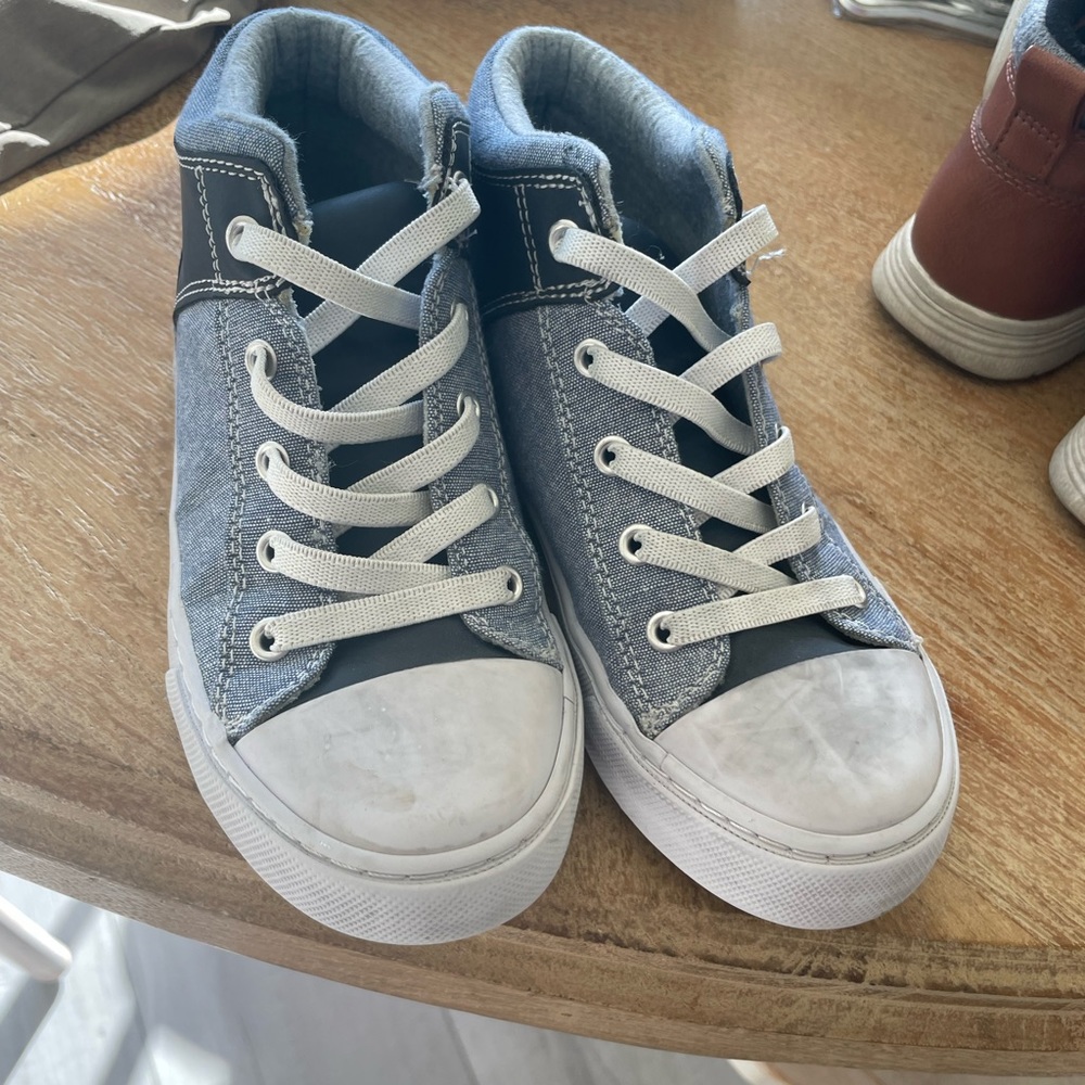 Children’s Place High Top Boys Sneakers 13